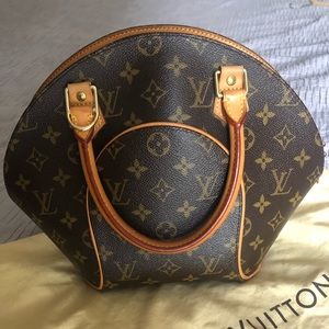 Louis Vuitton Ellipse monogram handbag